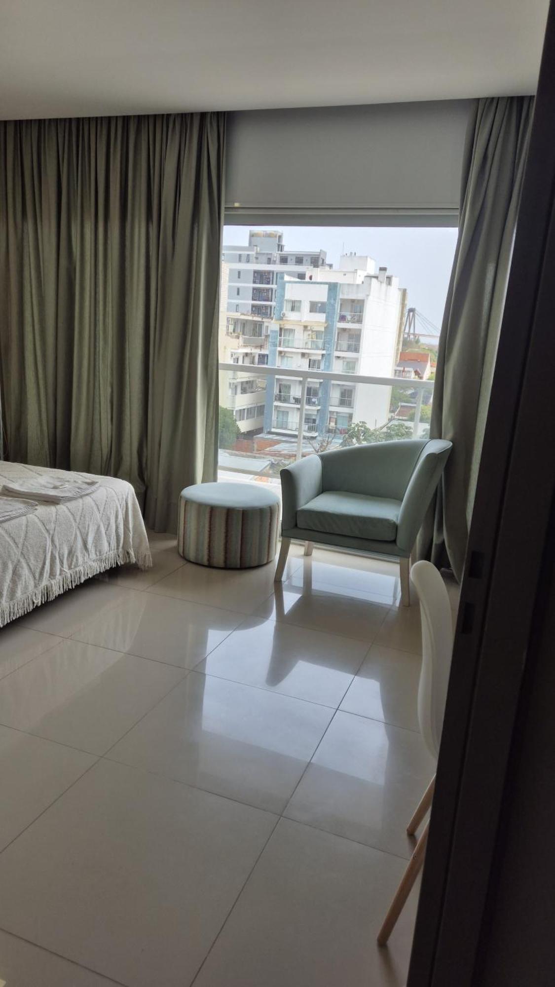Torre Guayasamin Apartment